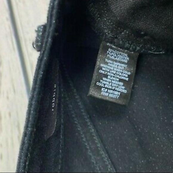 Sanctuary Mid-Rise Robbie Jeans - Picture 5 of 7